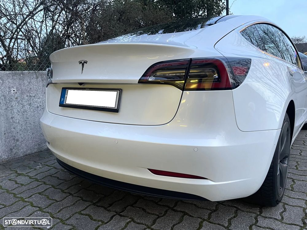Tesla Model 3 RWD - 12
