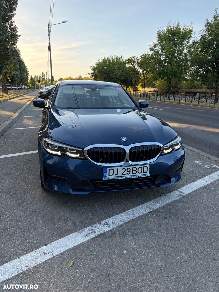 BMW Seria 3 320d AT MHEV - 1