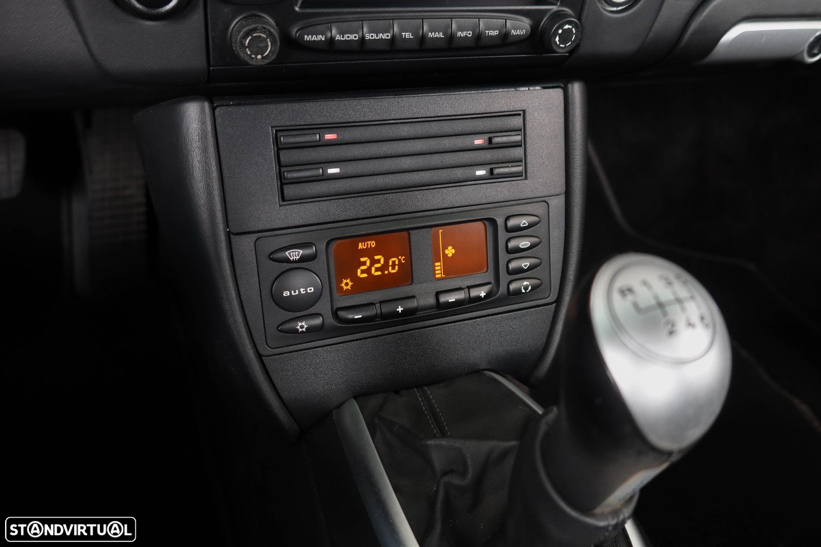 Porsche 911 (996) Turbo - 17