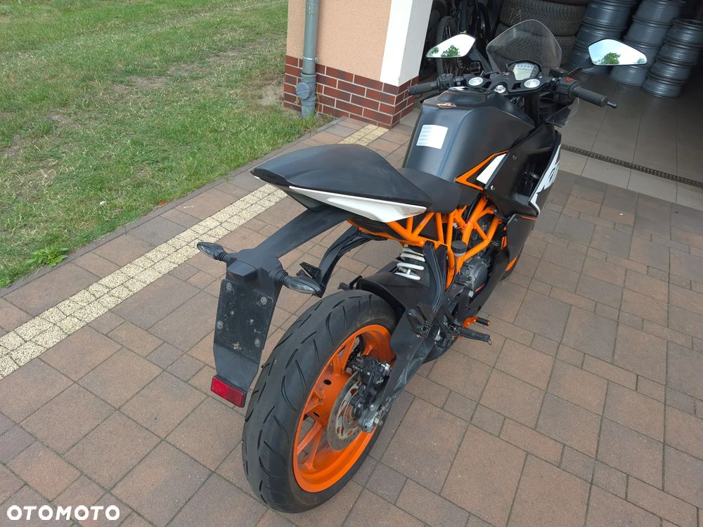 KTM RC 125 - 3
