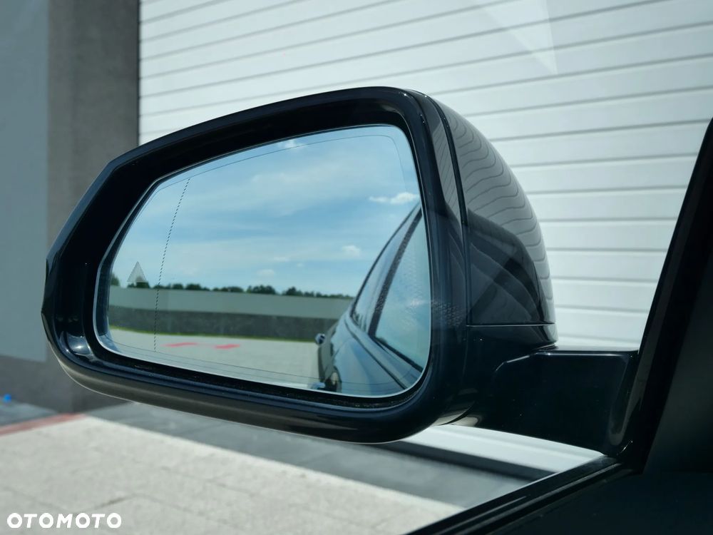 BMW Seria 1 123 mHEV xDrive - 28