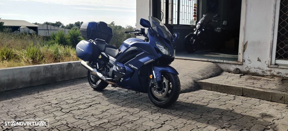 Yamaha FJR 1300 - 7