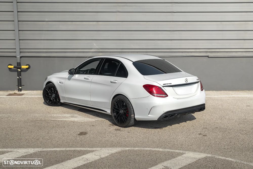 Mercedes-Benz C 63 AMG - 17
