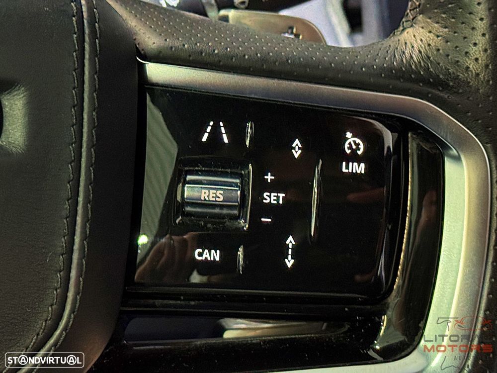 Land Rover Range Rover Evoque P300e R-Dynamic S - 25