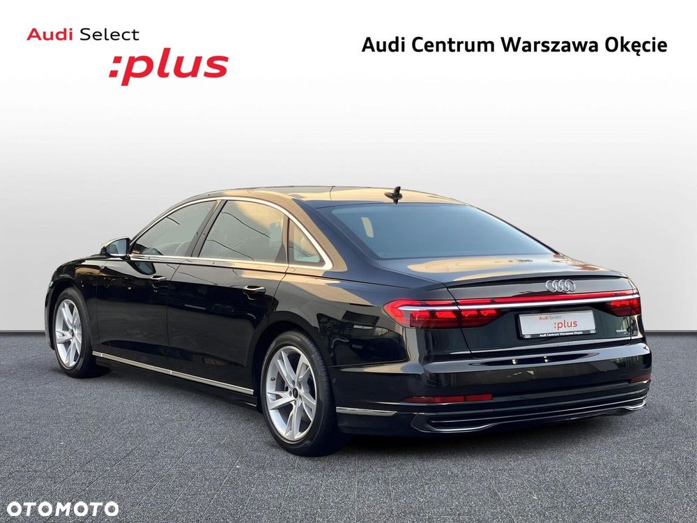 Audi A8 - 7