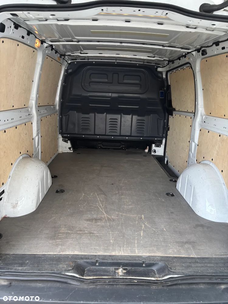 Mercedes-Benz Vito - 10