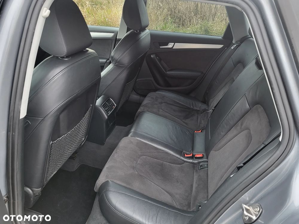Audi A4 Avant 2.0 TFSI Quattro S tronic - 10