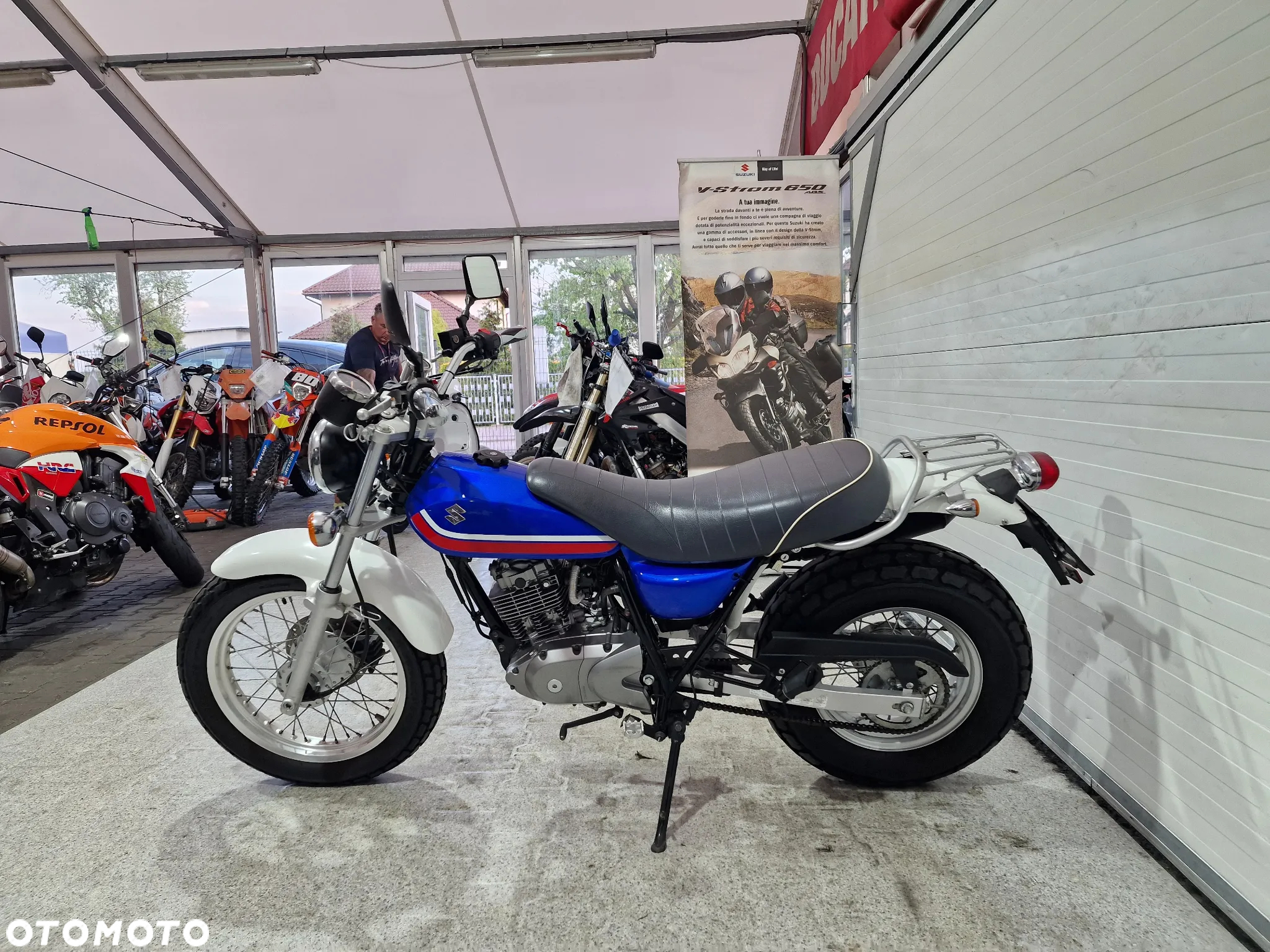 Suzuki RV - 20
