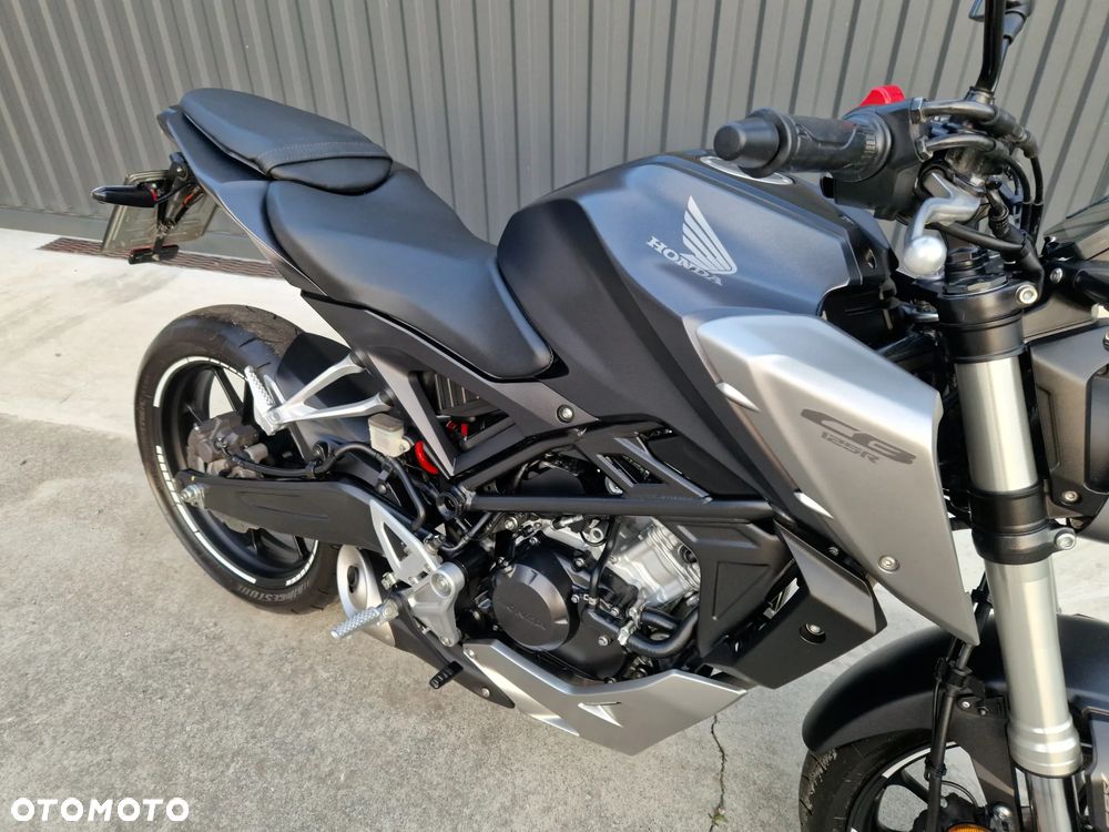 Honda CB - 3