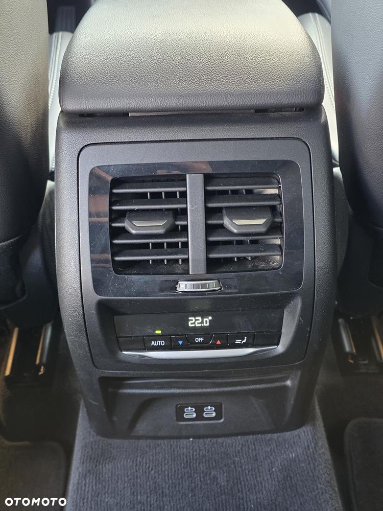 BMW X3 xDrive20d Business Edition - 16