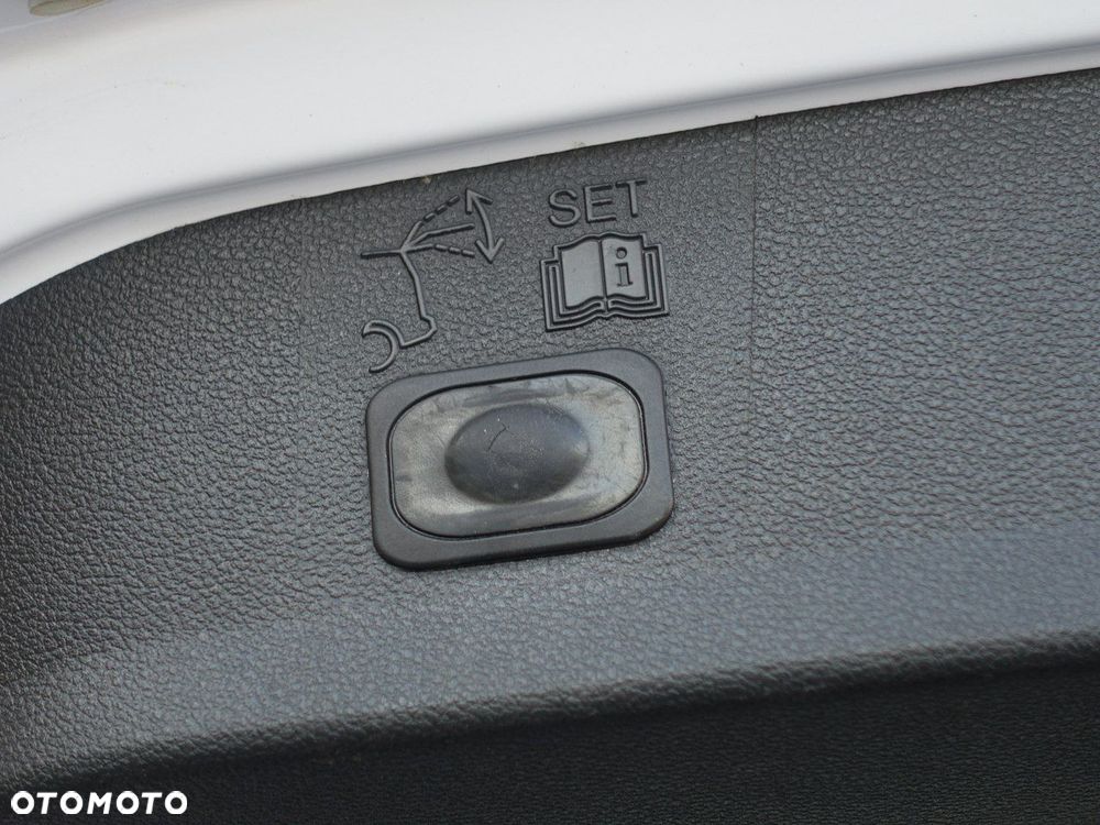 Ford Kuga 2.0 TDCi Titanium - 27