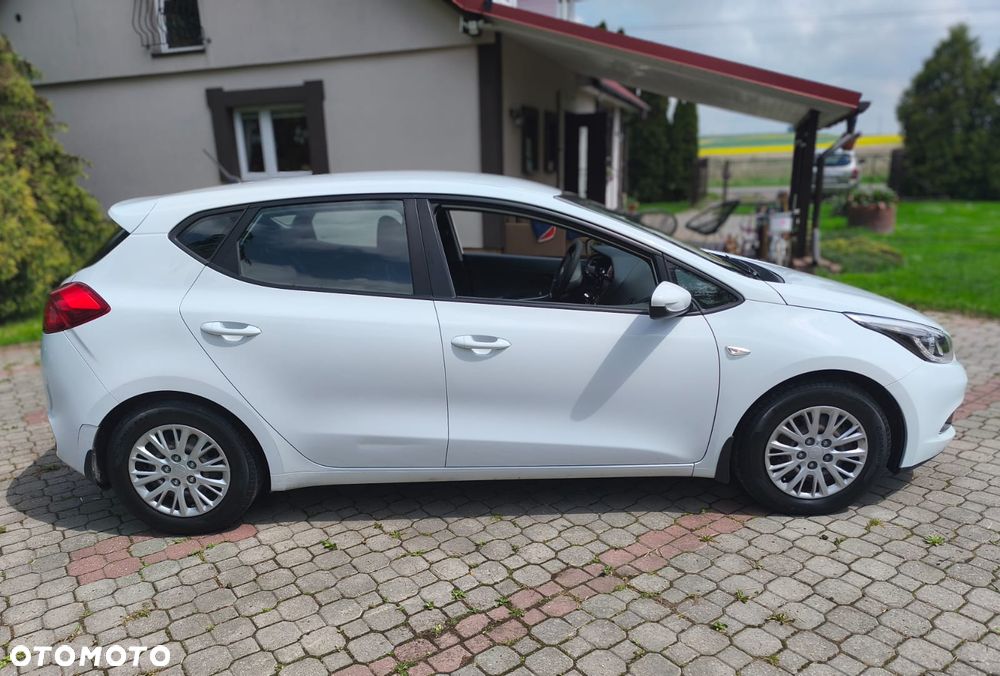 Kia Ceed 1.6 GDI L - 2