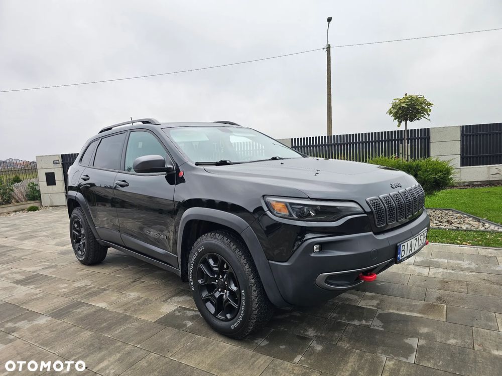 Jeep Cherokee 2019 photo 3