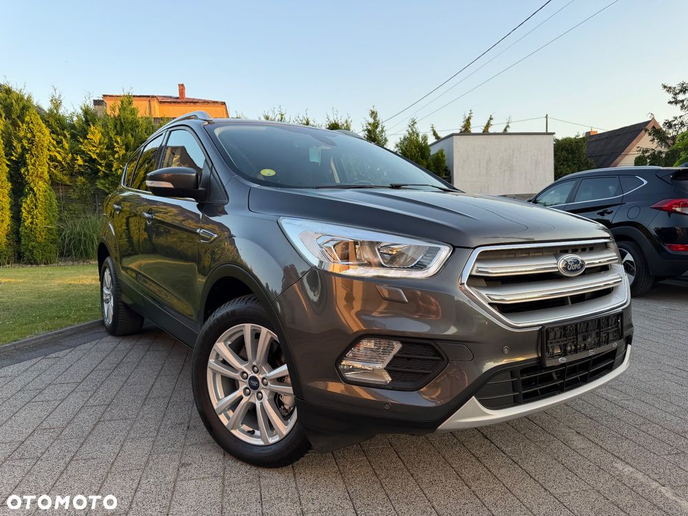 Ford Kuga 2.0 TDCi 2x4 Titanium - 15