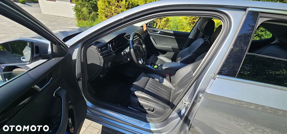 Skoda Superb 2.0 TSI 4x4 L&K DSG - 6