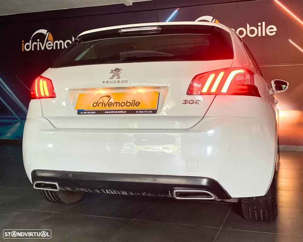 Peugeot 308 1.2 PureTech Style J17 - 12