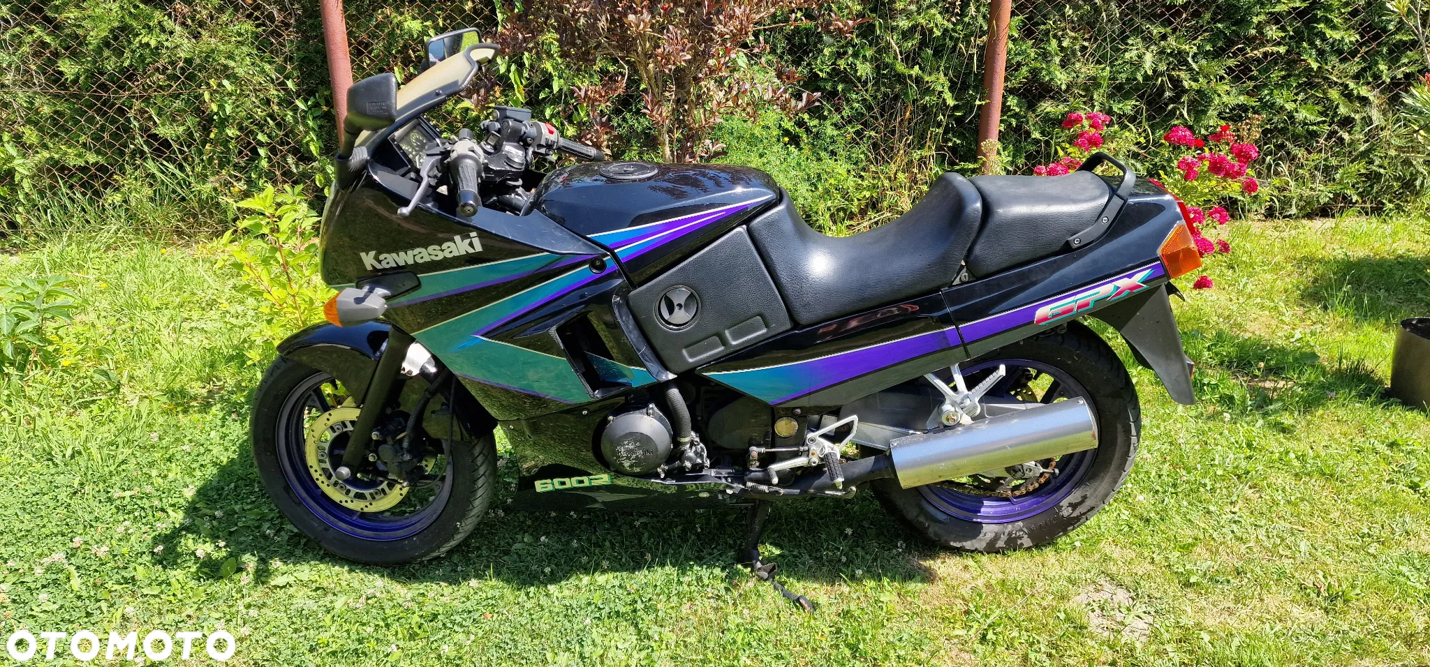 Kawasaki GPX - 9