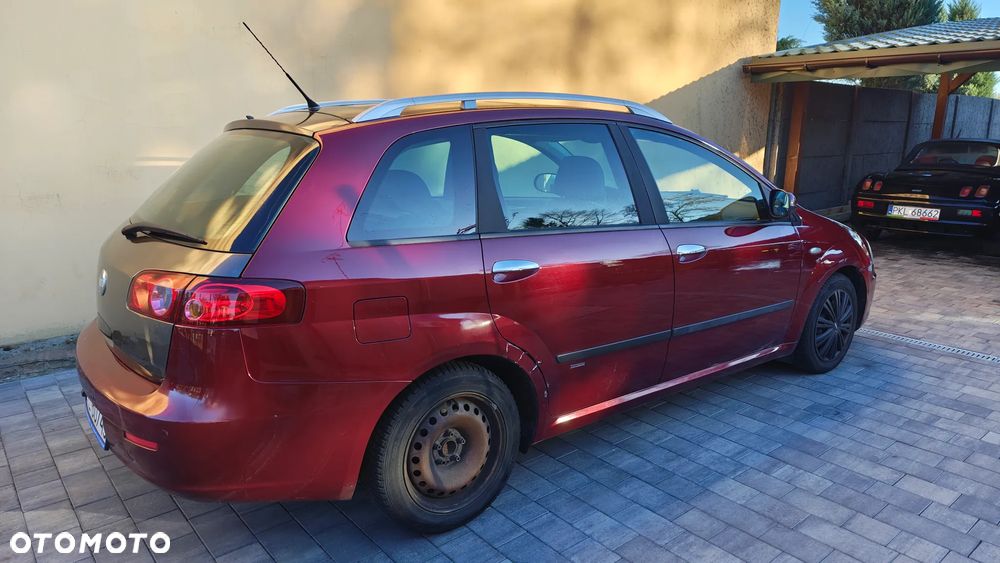 Fiat Croma 1.9 JTD Emotion - 4