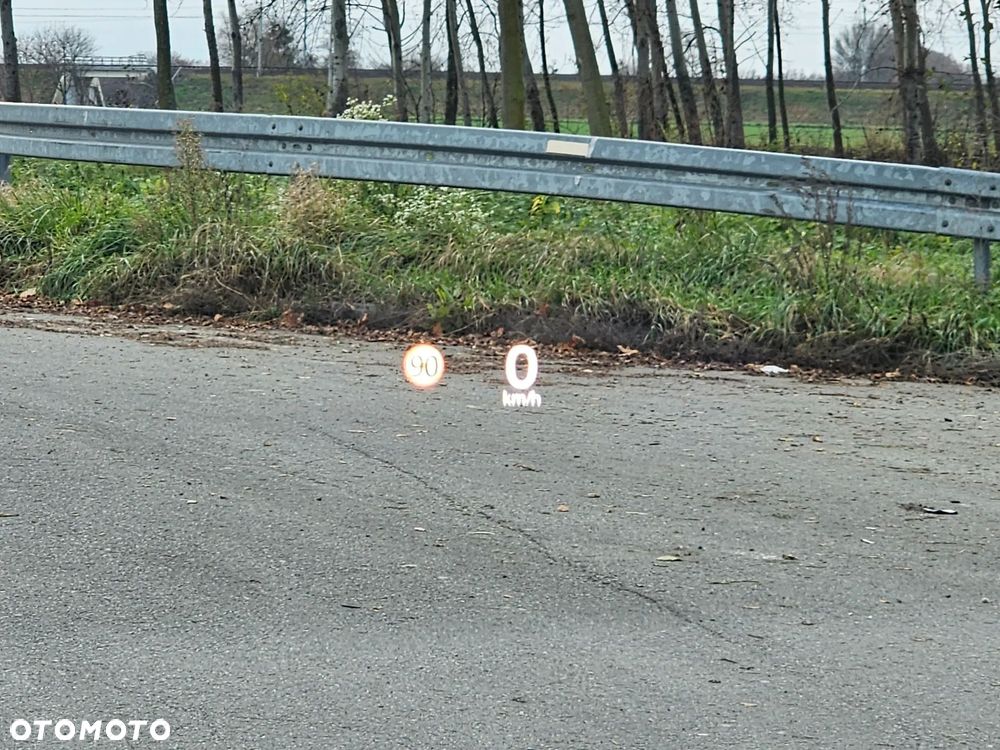 Mazda 3 e-SKYACTIV-X 186 M HYBRID EXCLUSIVE-LINE - 7