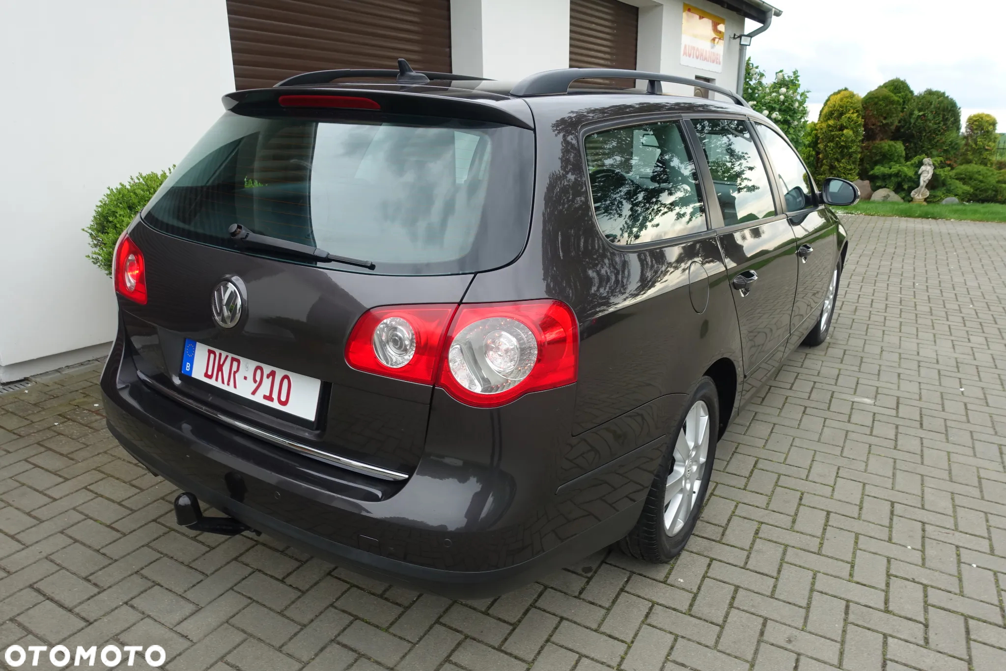 Volkswagen Passat 2.0 TDI DPF BlueMot Comfortline - 8