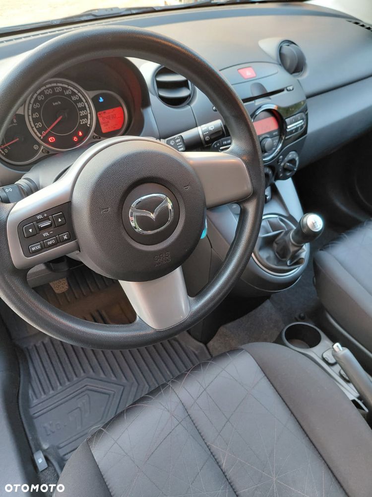 Mazda 2 1.3 Exclusive - 3
