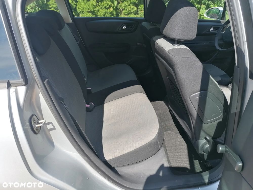 Citroën C4 - 11