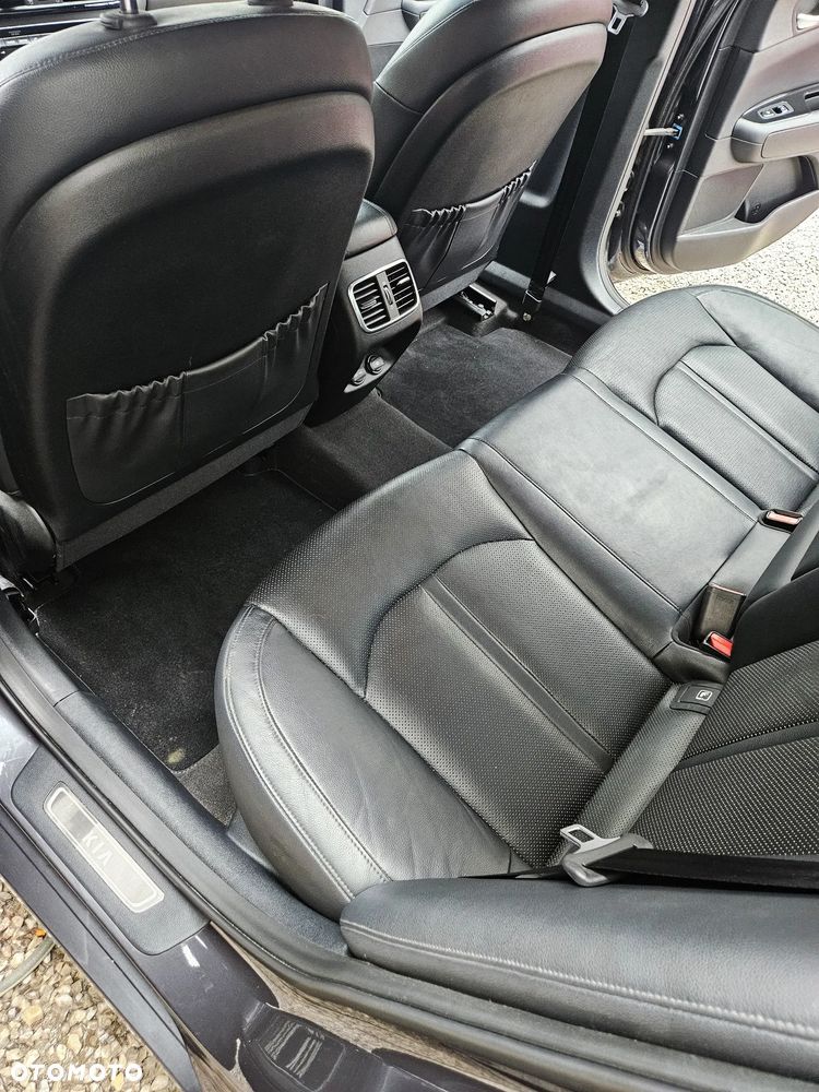 Kia Optima 2.0 L - 6