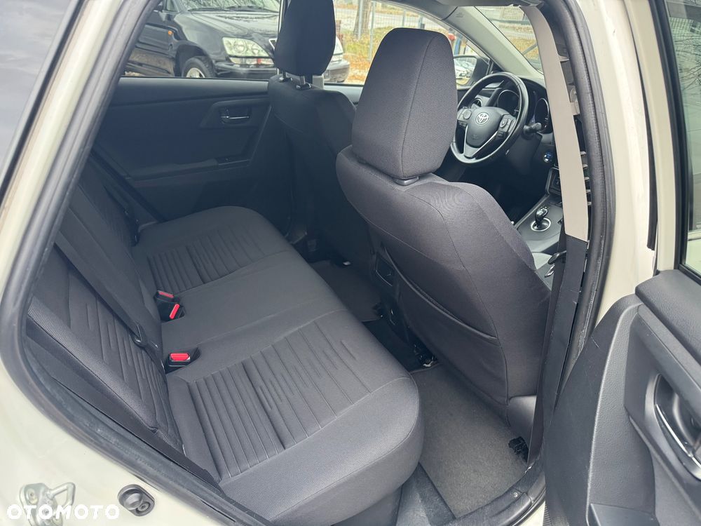 Toyota Auris Hybrid 135 Premium - 9