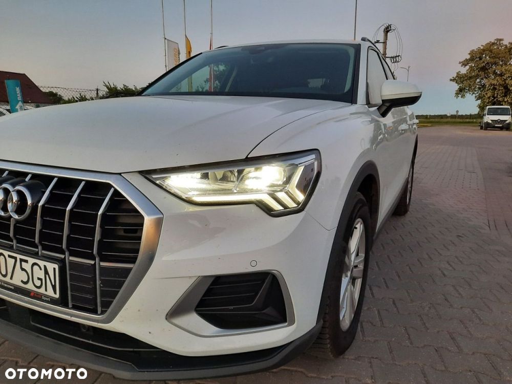 Audi Q3 35 TDI S tronic - 13