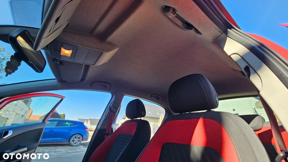 Opel Corsa 1.6 Turbo GSi - 30