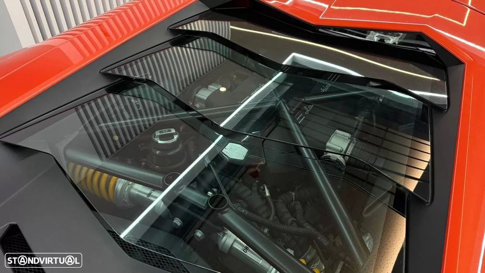 Lamborghini Aventador 6.5 V12 LP700-4 - 34