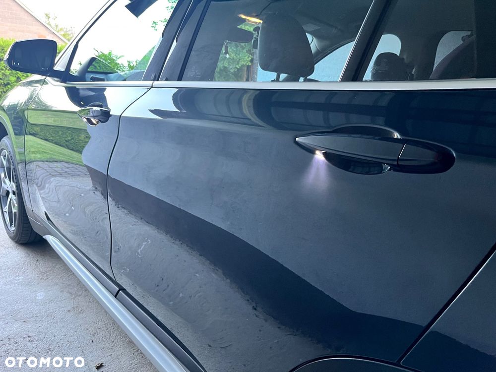 BMW X1 sDrive18i - 19
