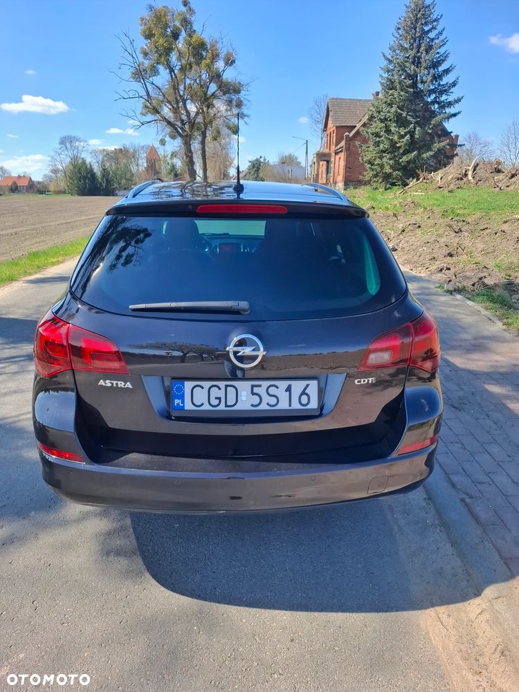 Opel Astra 1.7 CDTI Cosmo - 5
