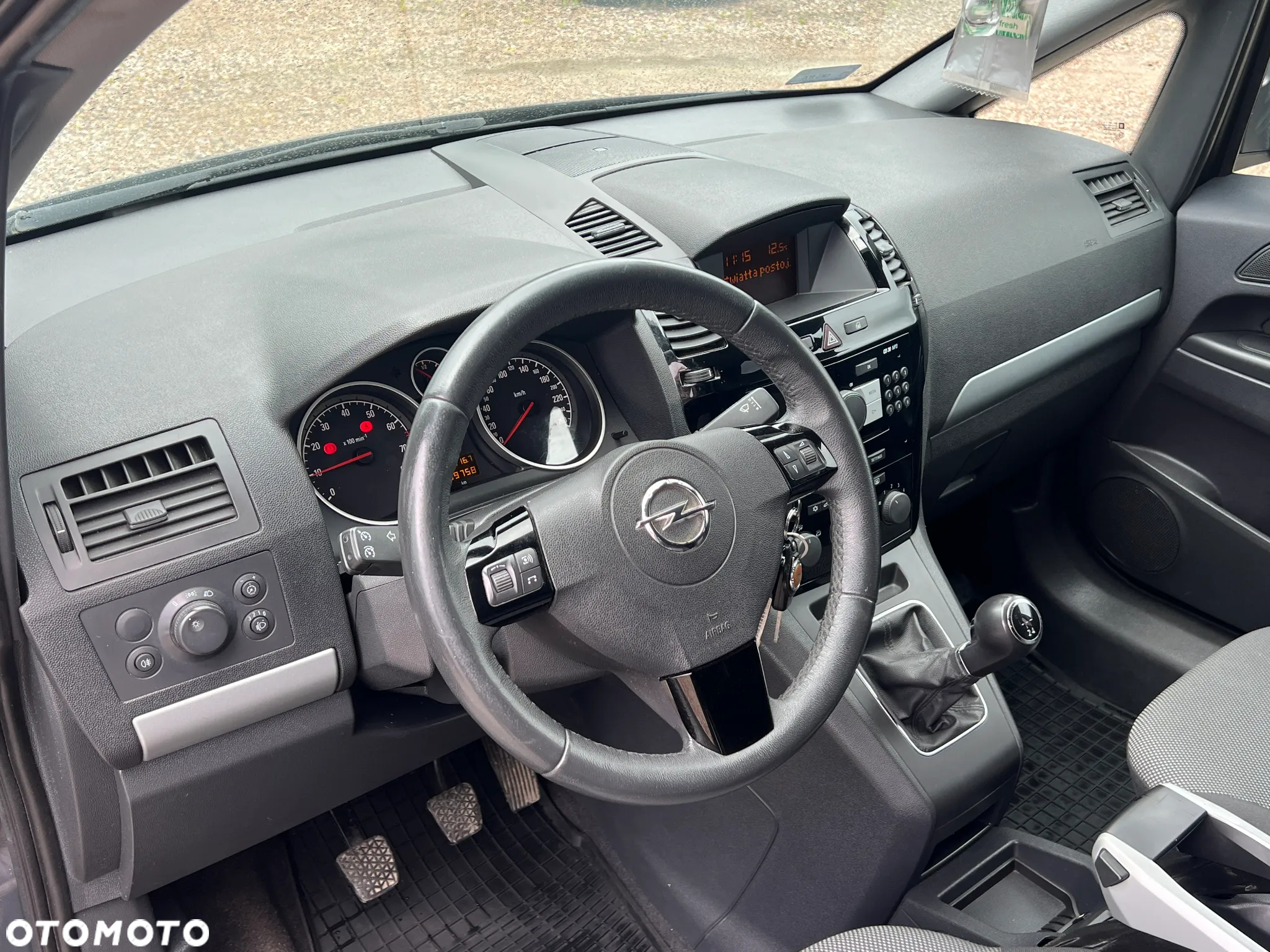 Opel Zafira 1.8 Easytronic Sport - 16