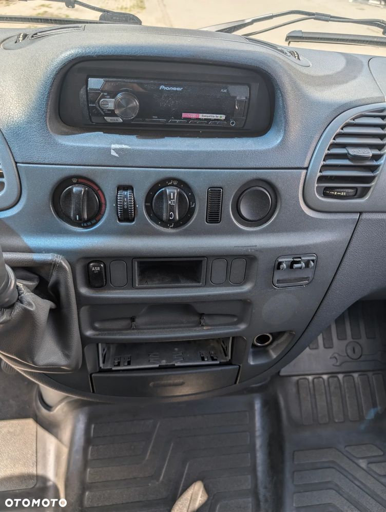 Mercedes-Benz SPRINTER CDI - 12