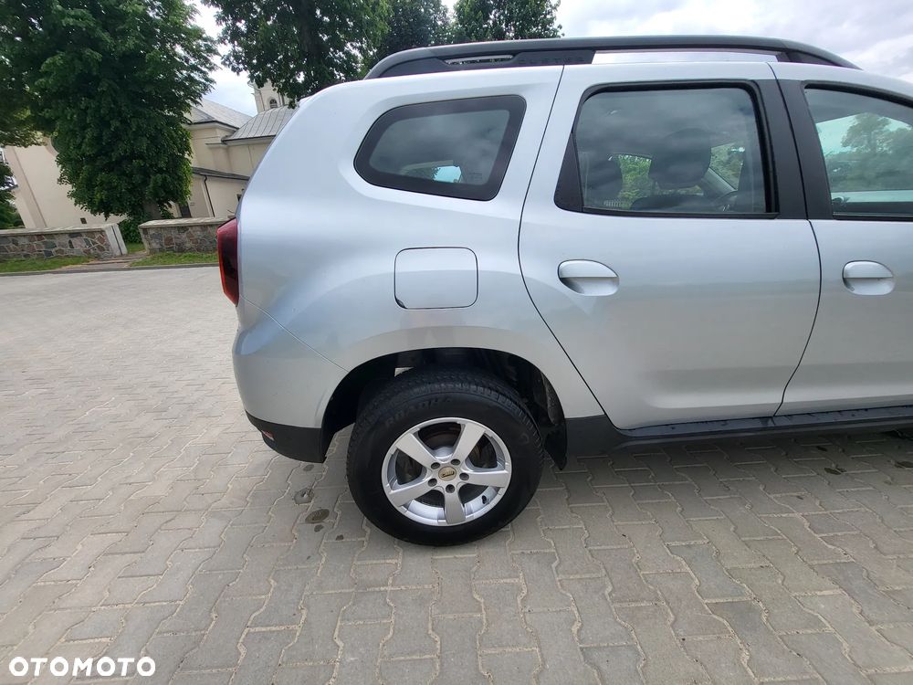 Dacia Duster 1.6 SCe Essential - 15