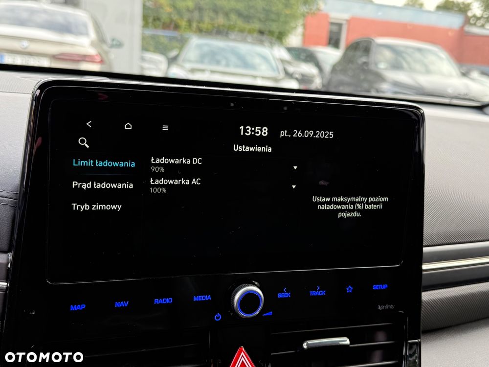 Hyundai IONIQ electric Premium - 33