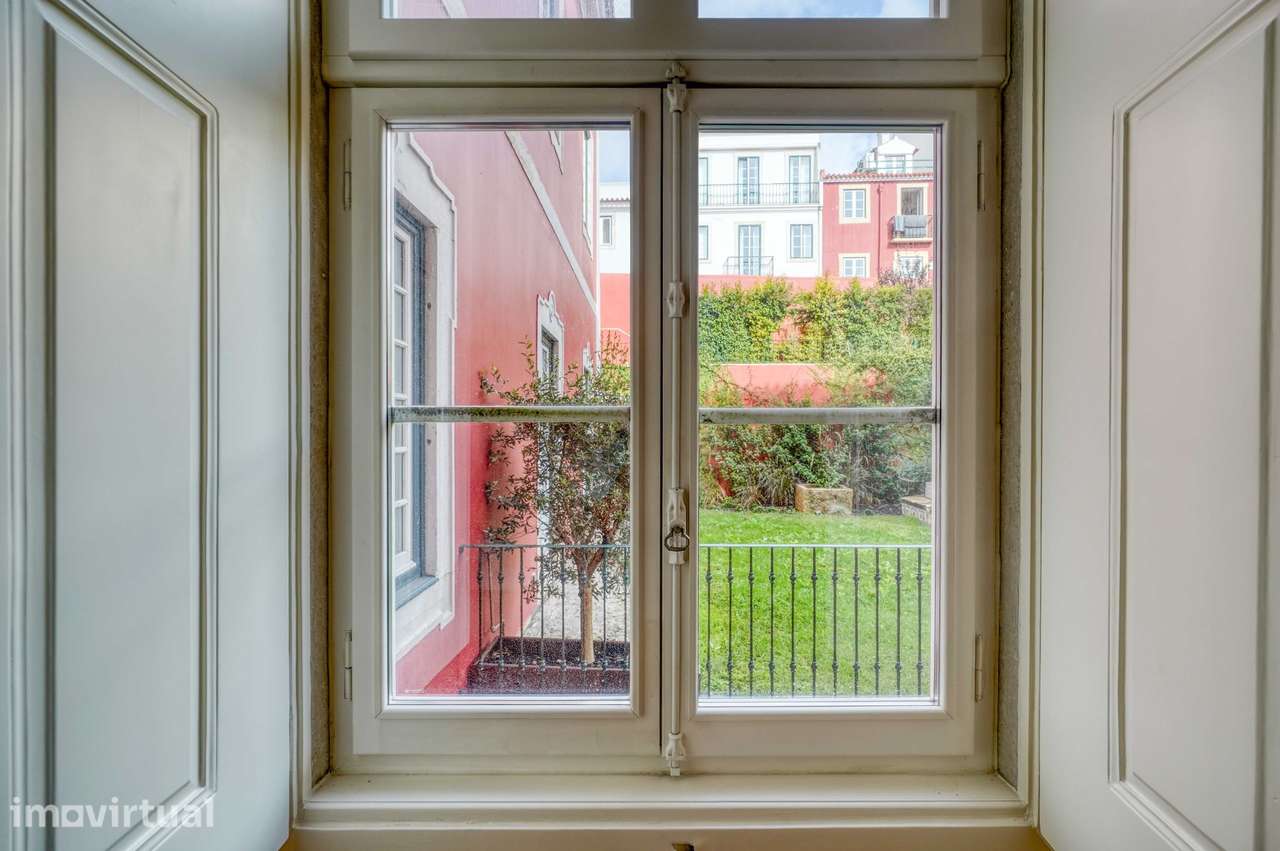Apartamento T3 com 3 suítes e garagem no Palácio Shindler, Janelas Ver - Grande imagem: 5/35