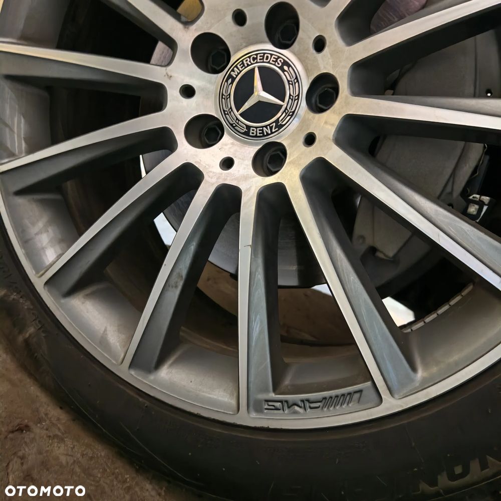 Mercedes-Benz GLC - 27