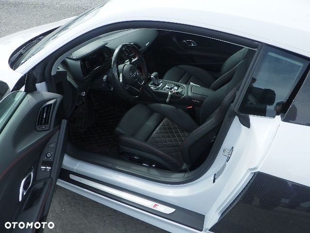 Audi R8 Coupé V10 plus 5.2 FSI quattro S tronic - 11
