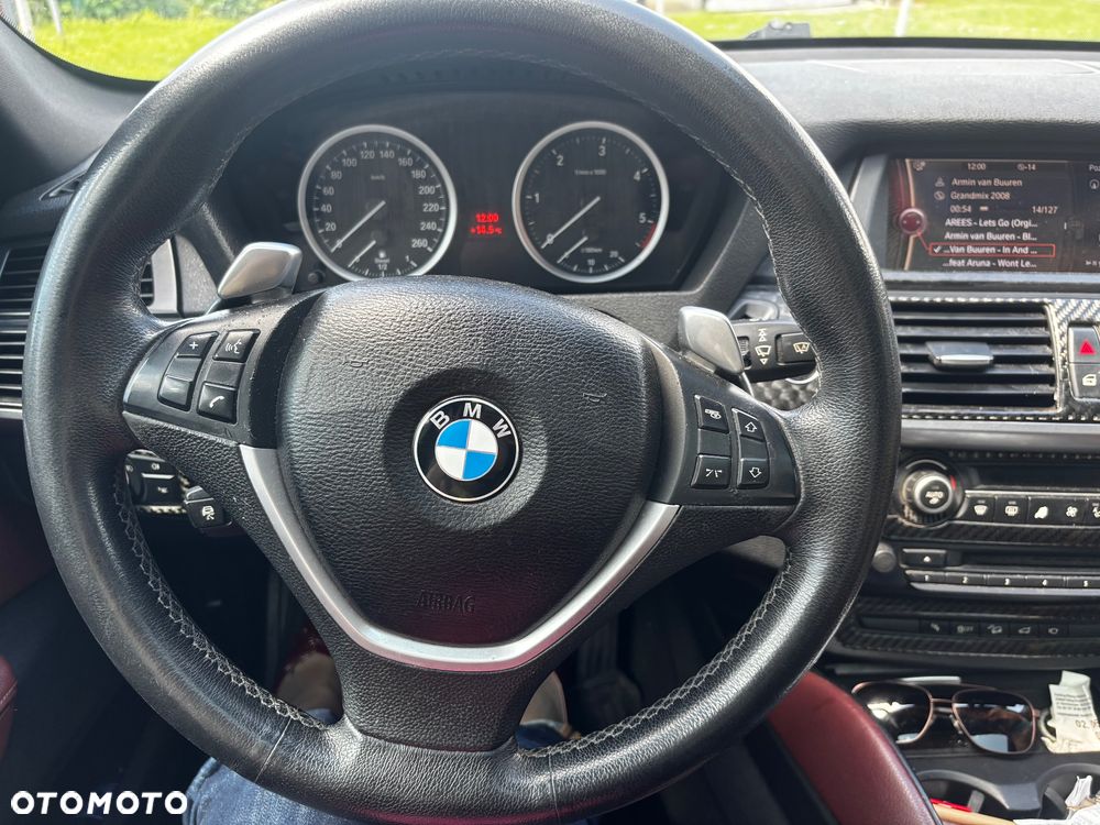 BMW X6 xDrive40d - 12