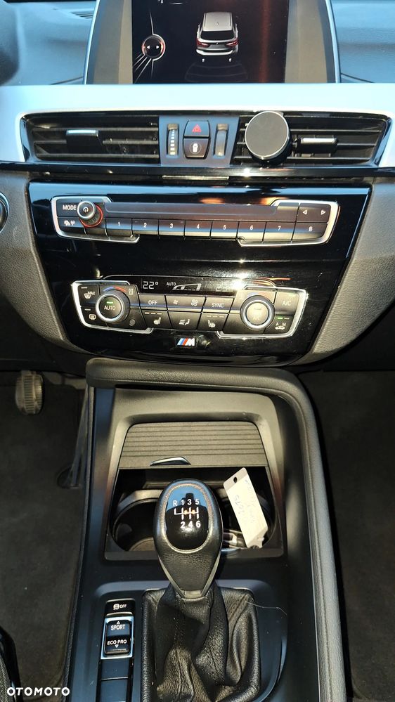 BMW X1 xDrive18d Sport Line - 8