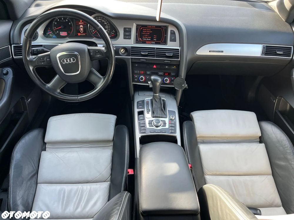 Audi A6 Limousine 3.2 FSI Quattro Tiptronic - 6