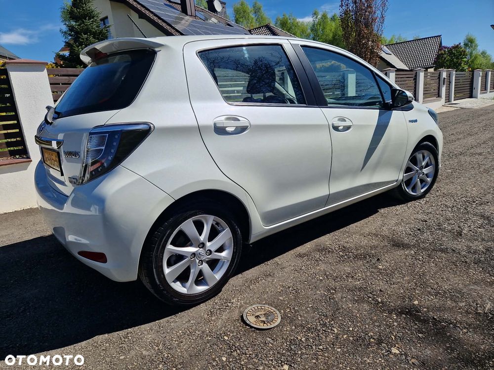 Toyota Yaris 1.5 VVT-i Life - 4