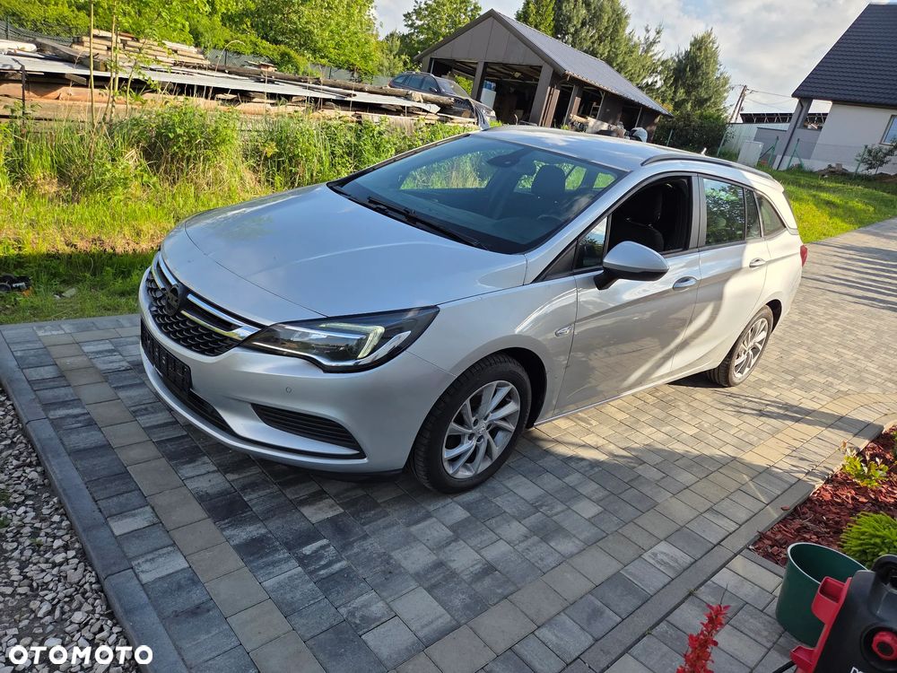 Opel Astra 1.6 D Start/Stop Innovation - 10