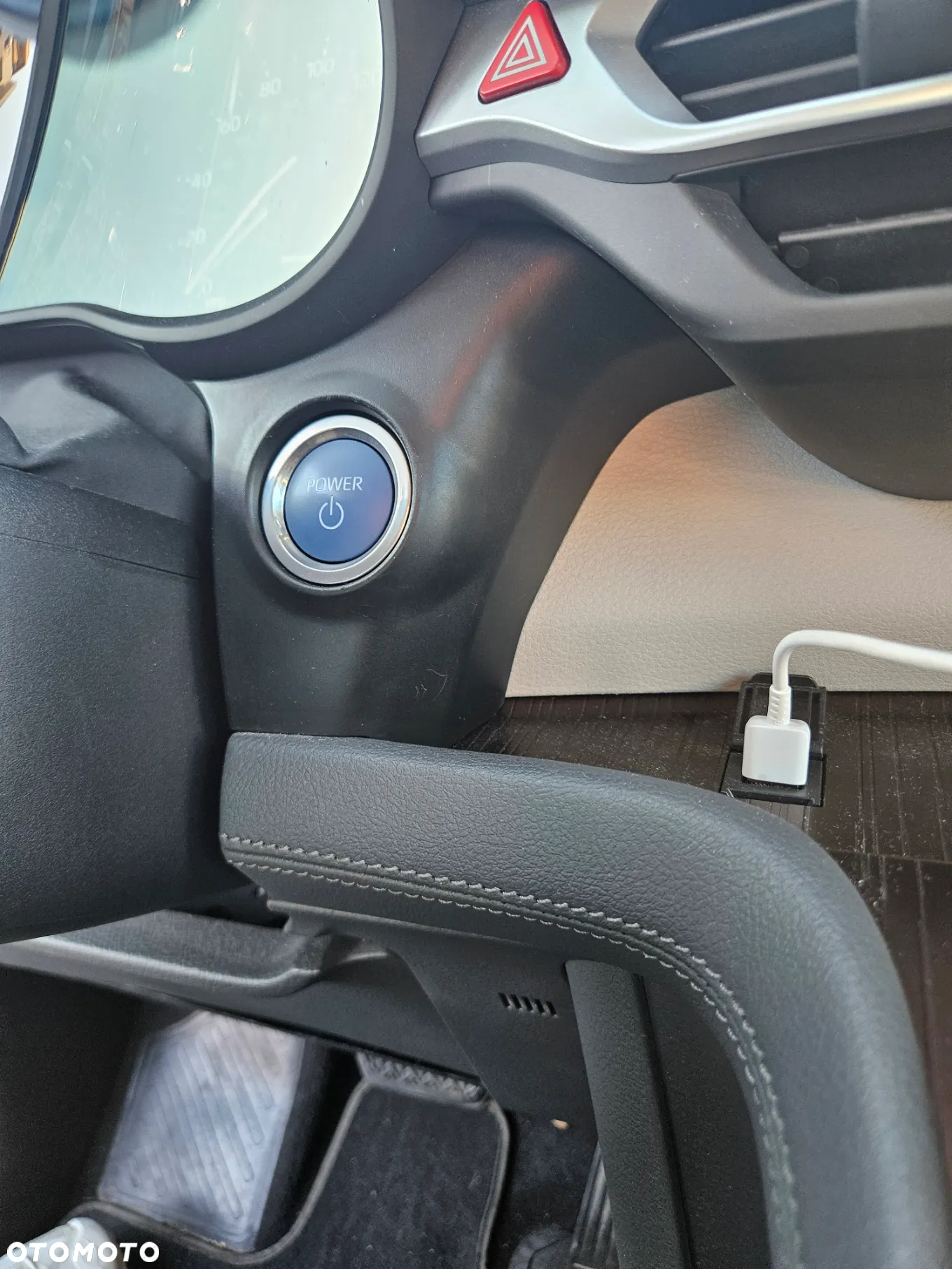 Toyota Sienna - 11
