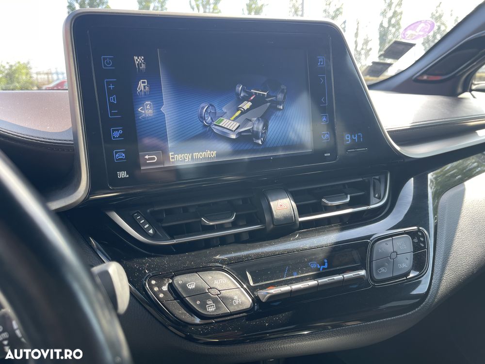 Toyota C-HR - 15