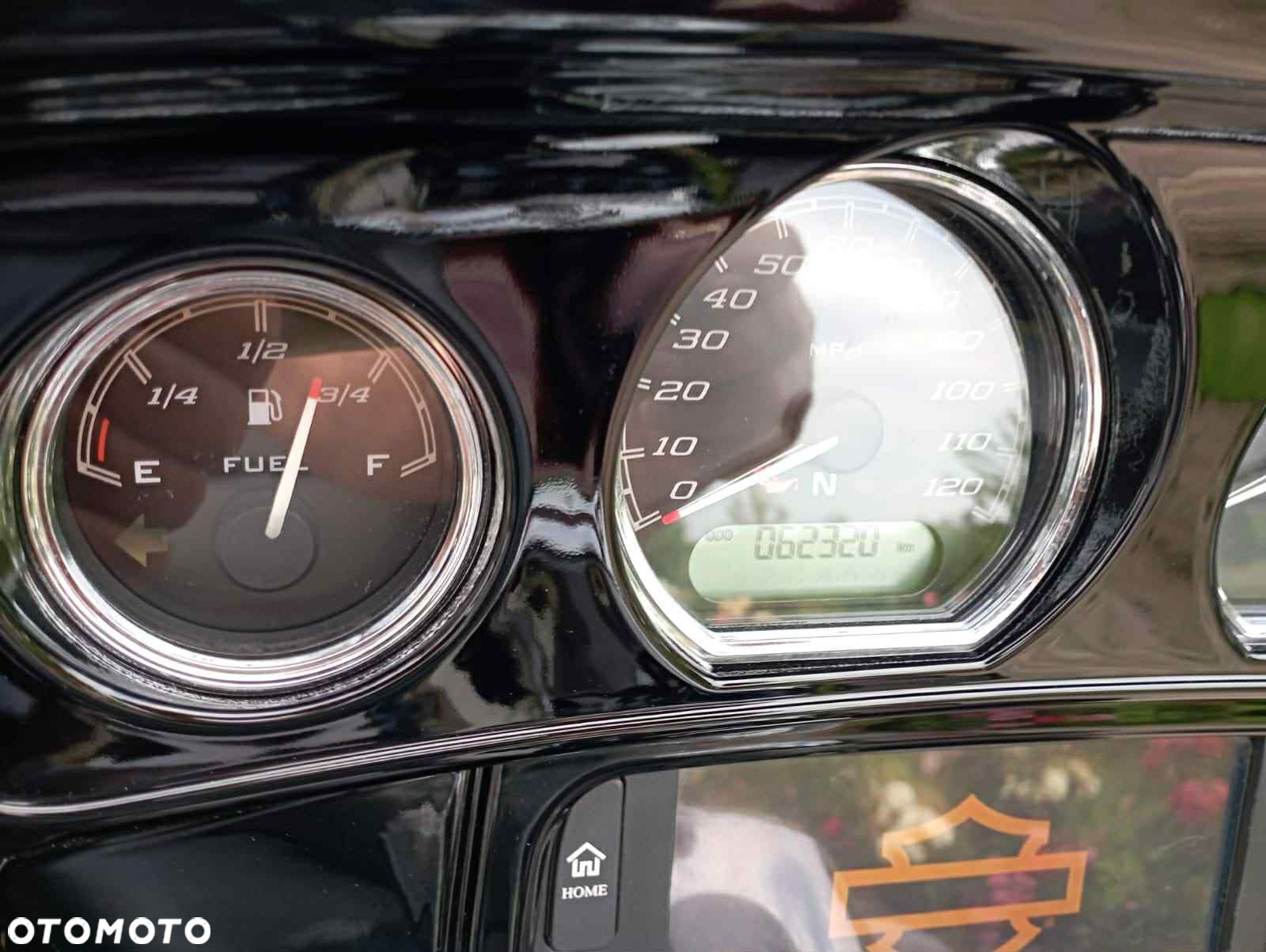 Harley-Davidson FLH Electra Glide - 4