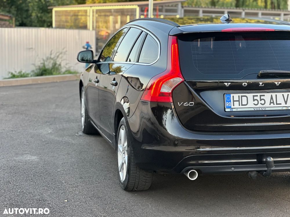 Volvo V60 D3 Geartronic Momentum - 4