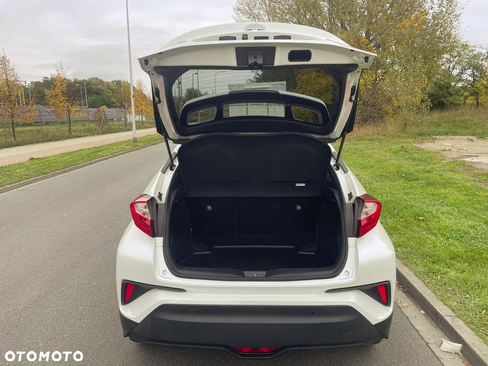 Toyota C-HR 1.8 Hybrid Prestige - 11